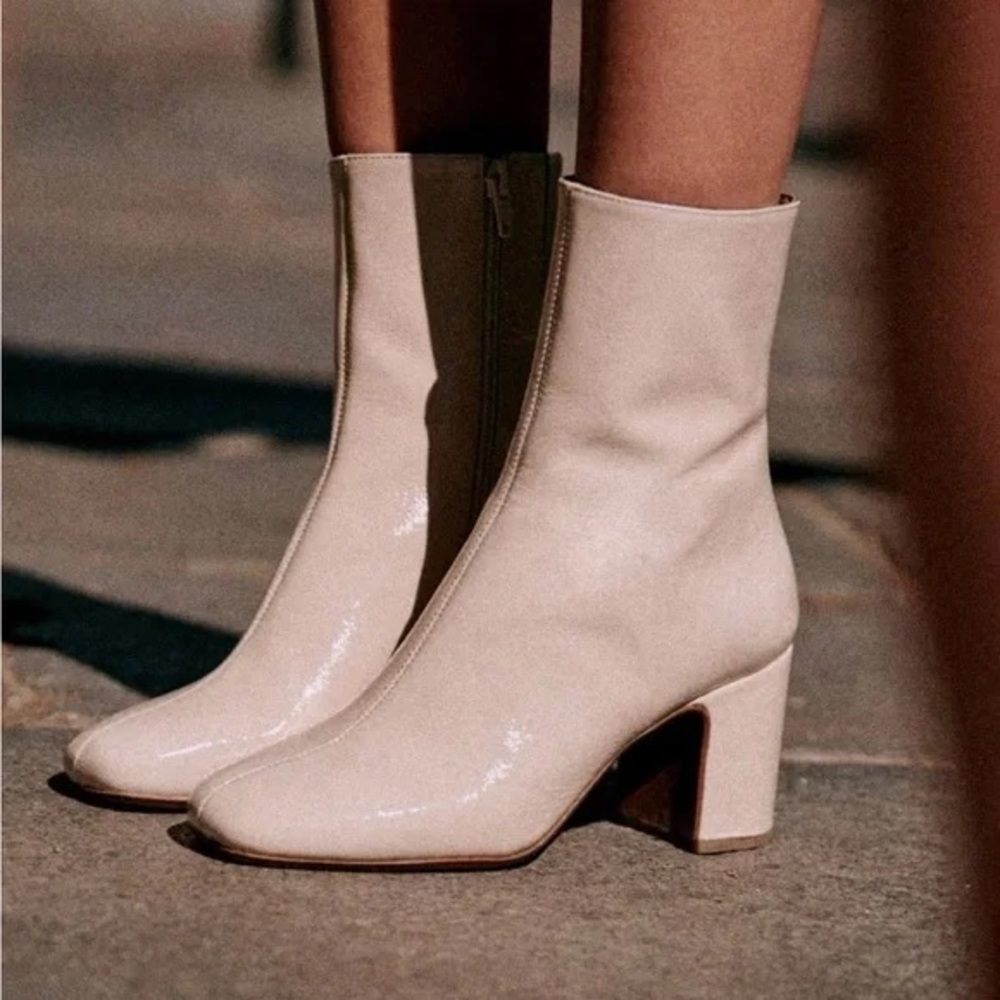 NWT Sezane | Mischa Cream Heeled Boots